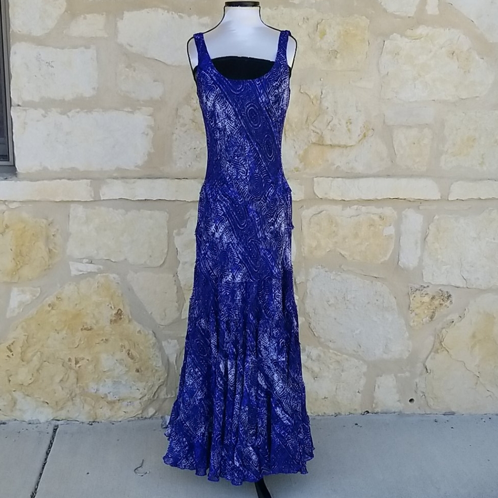 Jones New York Sleeveless Patterned Frilly Dress